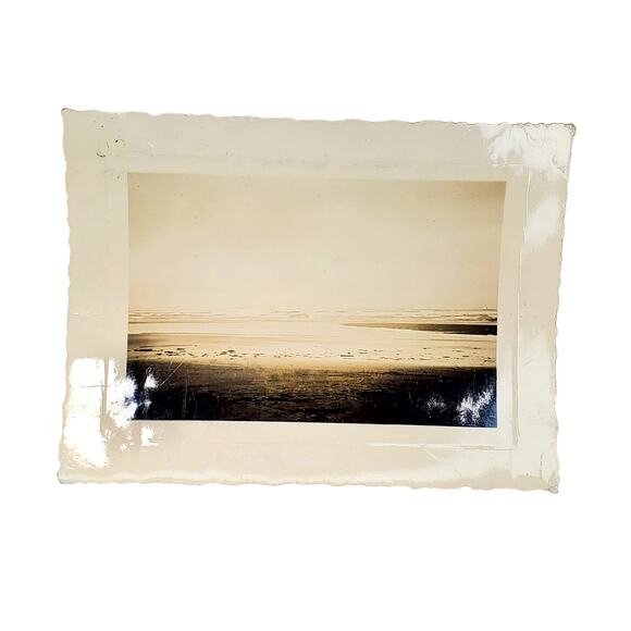 Vtg Pacific Ocean View Original Monochrome Photography 1940s Found Snapshot - Picture 1 of 4